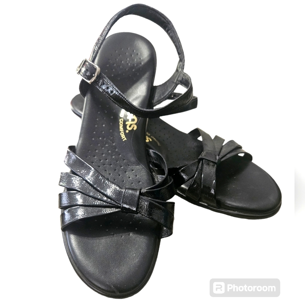 Women's SAS Size 10S (AAA) Tripad Comfort Black Patent Leather Strappy Sandals